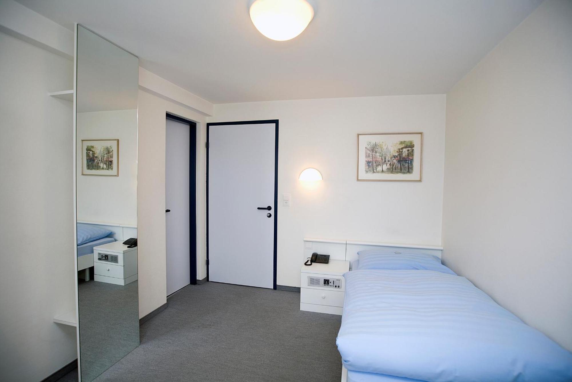 Hotel Ochsen Устер Экстерьер фото